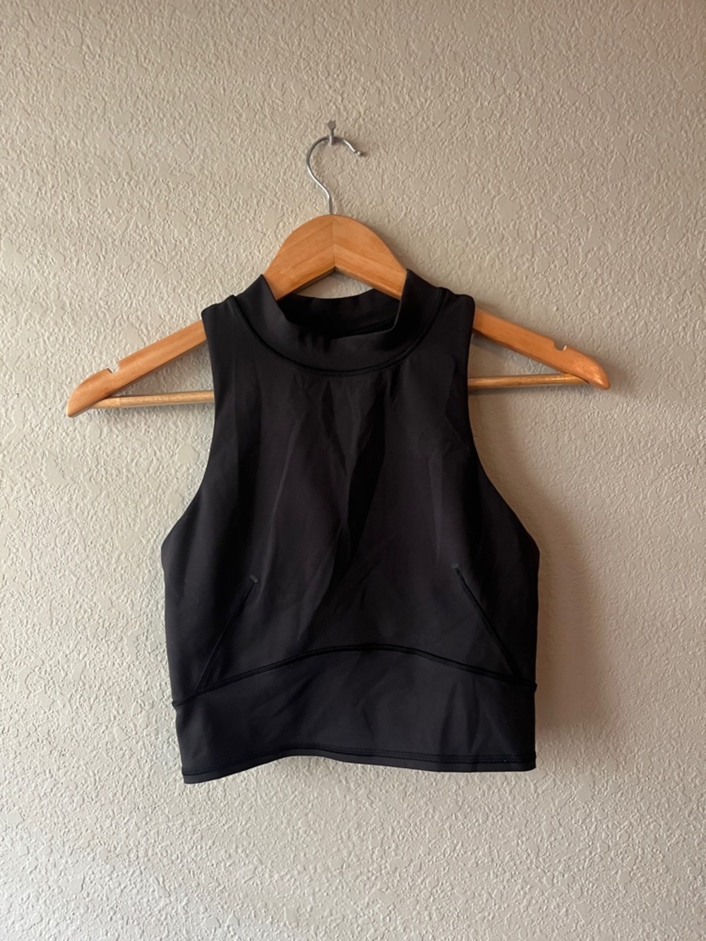 Lululemon athletica Everlux and Mesh High Neck Crop Tank Top Size 4